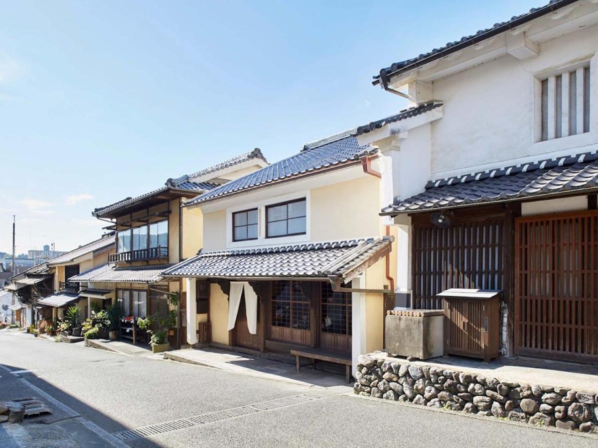 Hostel & Tatami Bar Uchikobare -内子晴れ- Экстерьер фото