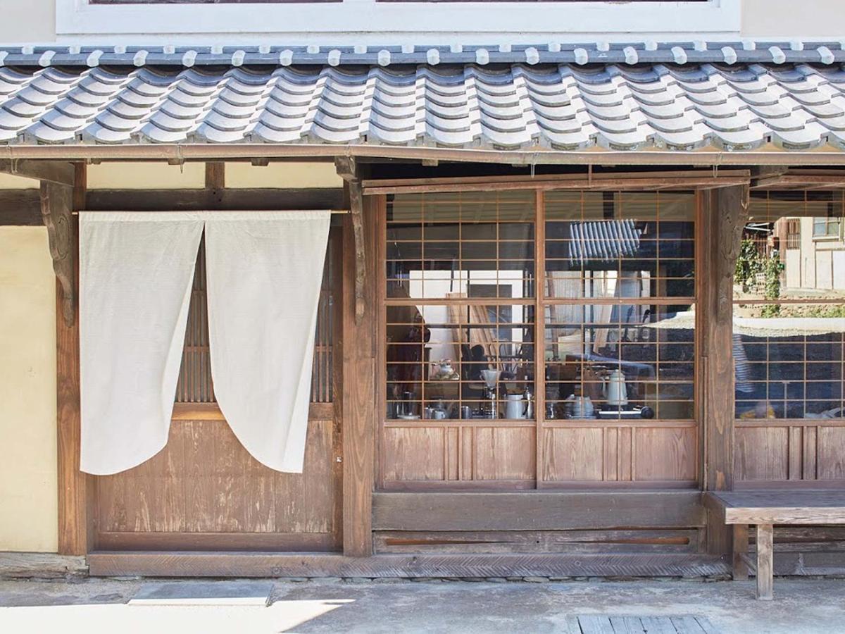 Hostel & Tatami Bar Uchikobare -内子晴れ- Экстерьер фото