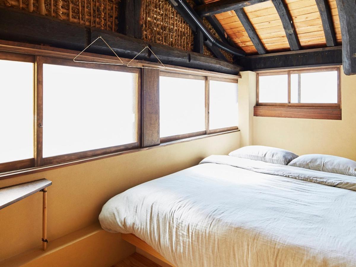 Hostel & Tatami Bar Uchikobare -内子晴れ- Экстерьер фото