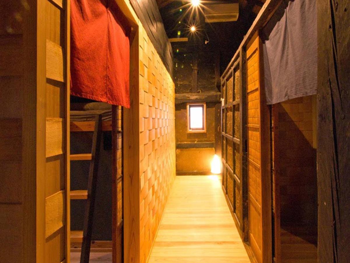 Hostel & Tatami Bar Uchikobare -内子晴れ- Экстерьер фото