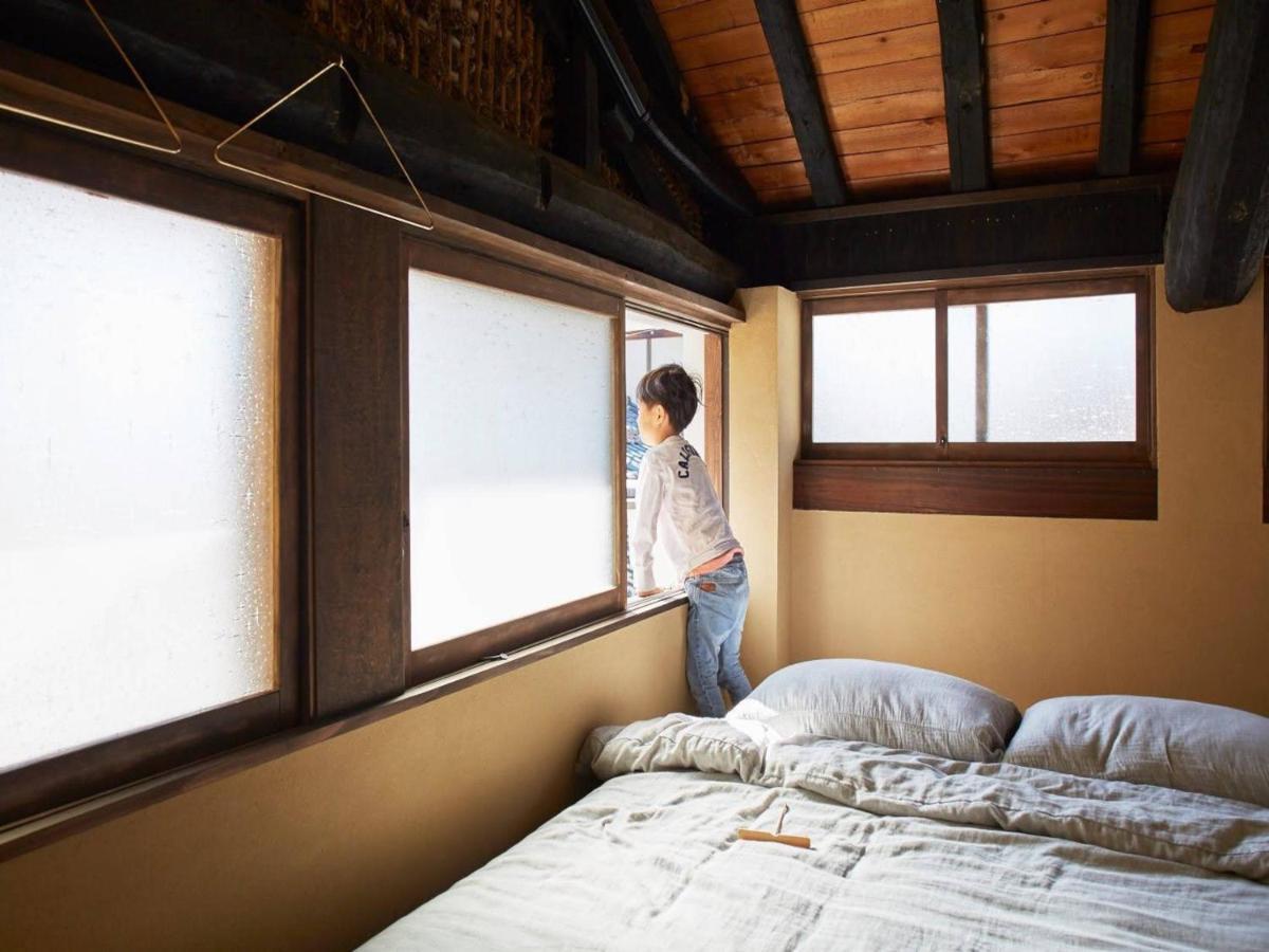Hostel & Tatami Bar Uchikobare -内子晴れ- Экстерьер фото