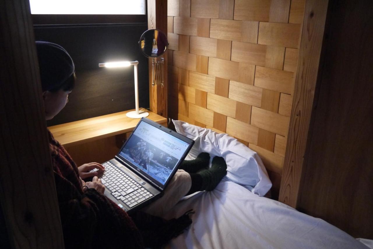 Hostel & Tatami Bar Uchikobare -内子晴れ- Экстерьер фото